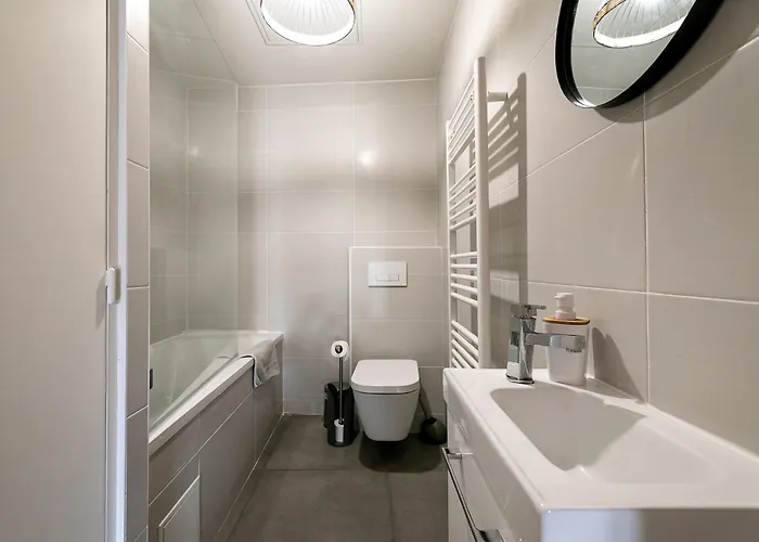 Perpignan Monnaie - Appartement En Centre Ville * פרפיניין